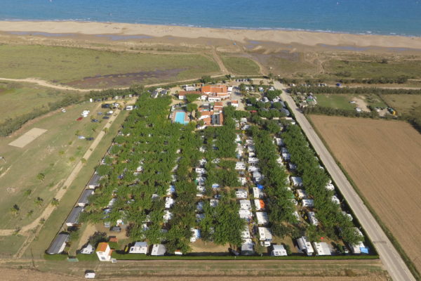 Vistas aéreas del Camping La Gaviota